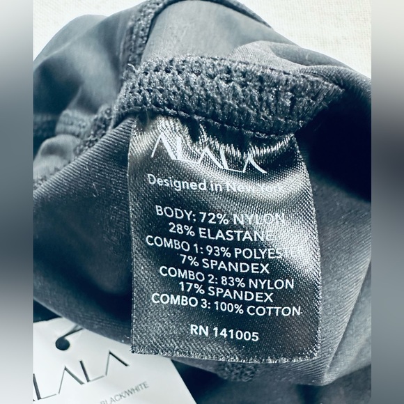 Alala Wavy Colorblock Leggings New - Picture 9 of 9